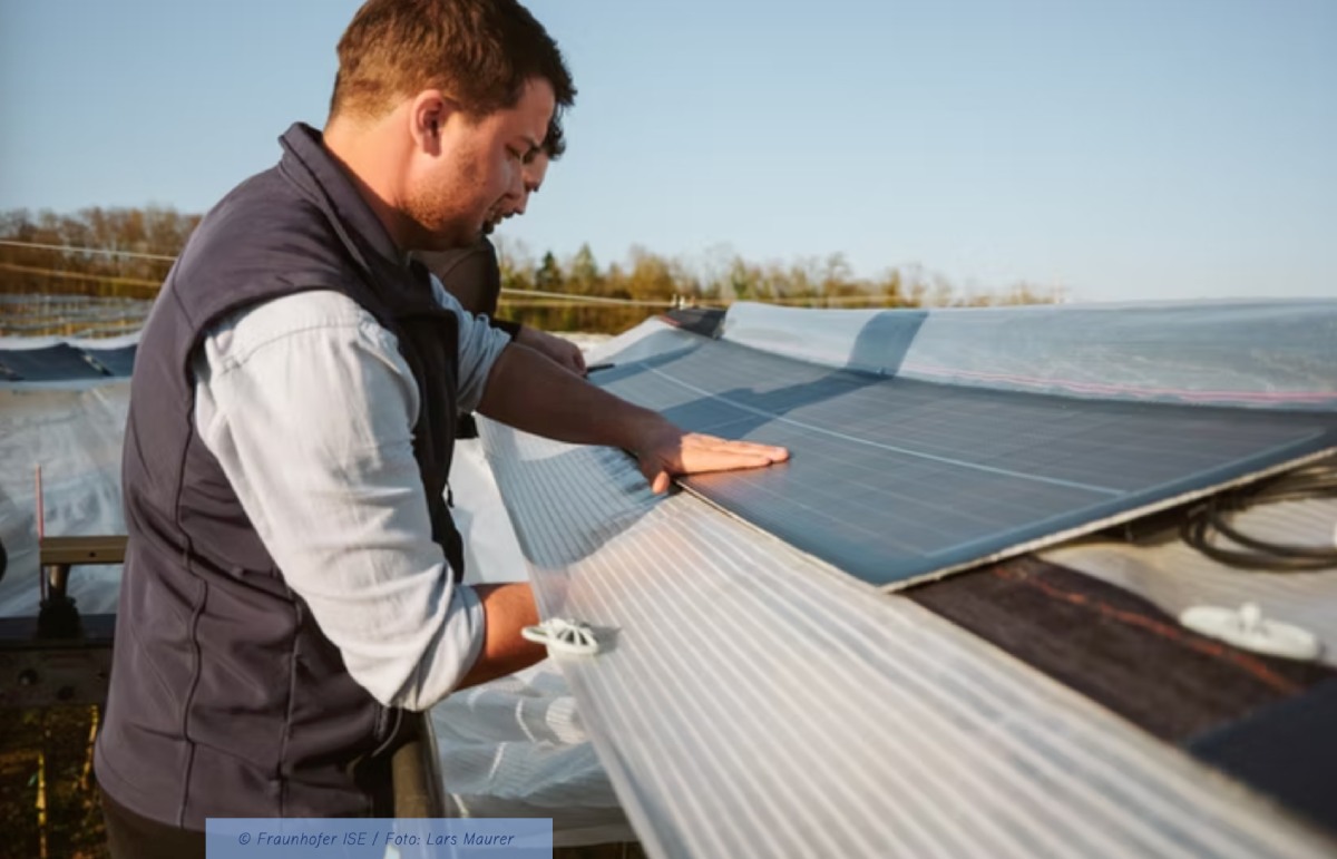 L'impianto fotovoltaico integrato direttamente nei sistemi di protezione dalle avversità atmosferiche